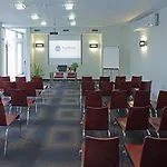 فندق Rija Centre