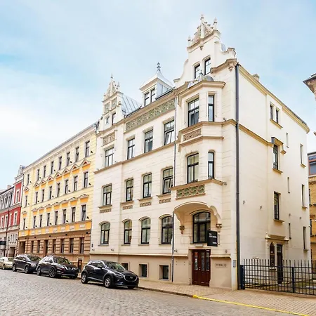 Rija Centre Готель