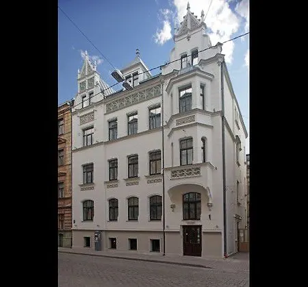 Hotel Rixwell Terrace Design With Free Parking